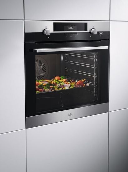 Электрический духовой шкаф AEG BCK 451350 M