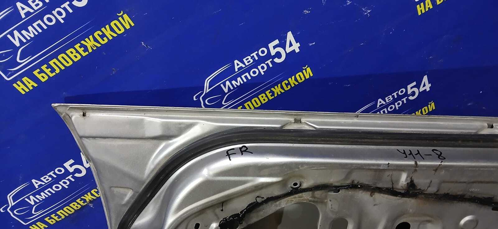 Дверь передняя правая NISSAN AD 2001