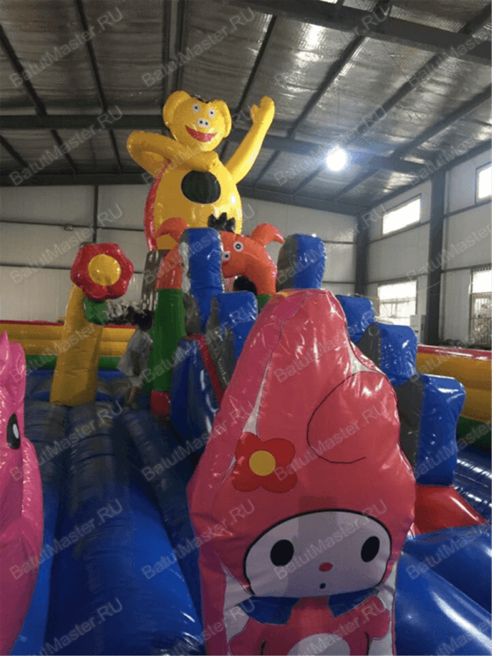 Коммерческий надувной батут "Озорные свинки"