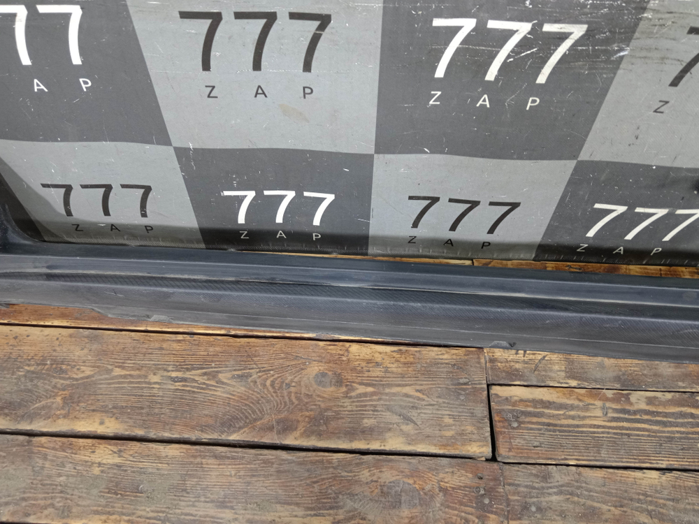 Подножка порога левого Geely Coolray 19-нв Б/У Оригинал 6073056100