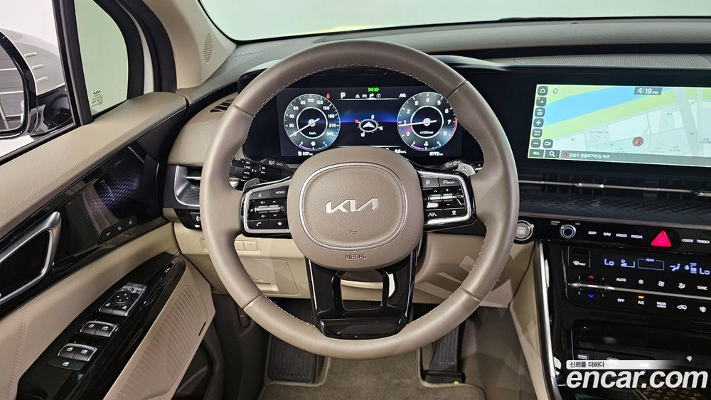 Kia Carnival (Sedona) 4 Generation Бензин 9-и местный High Limousine (01.2022)