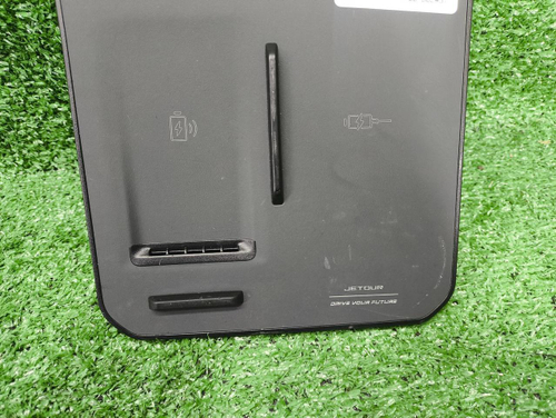 Беспроводная зарядка Jetour T2 (2023-н.в.)