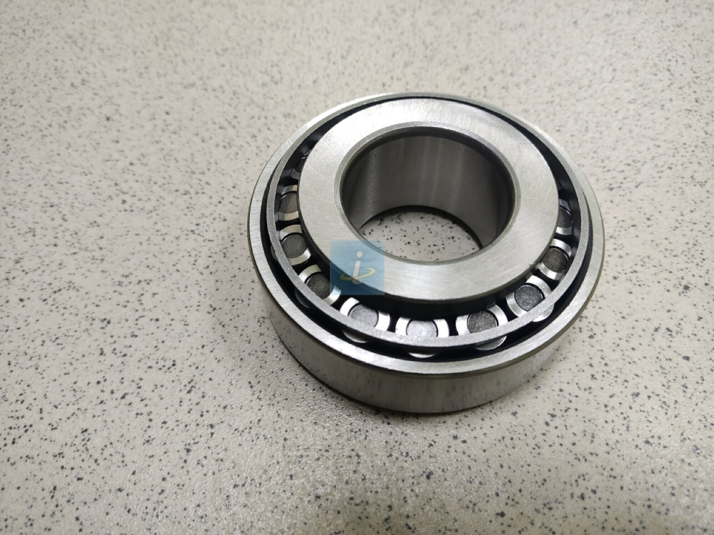 Подшипник на пром. вал передний (6-7608А1К) 8.8262