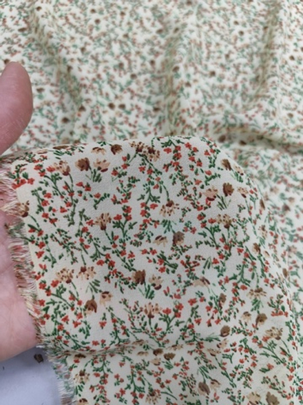 Шифон/ Цветы песочные на желтом