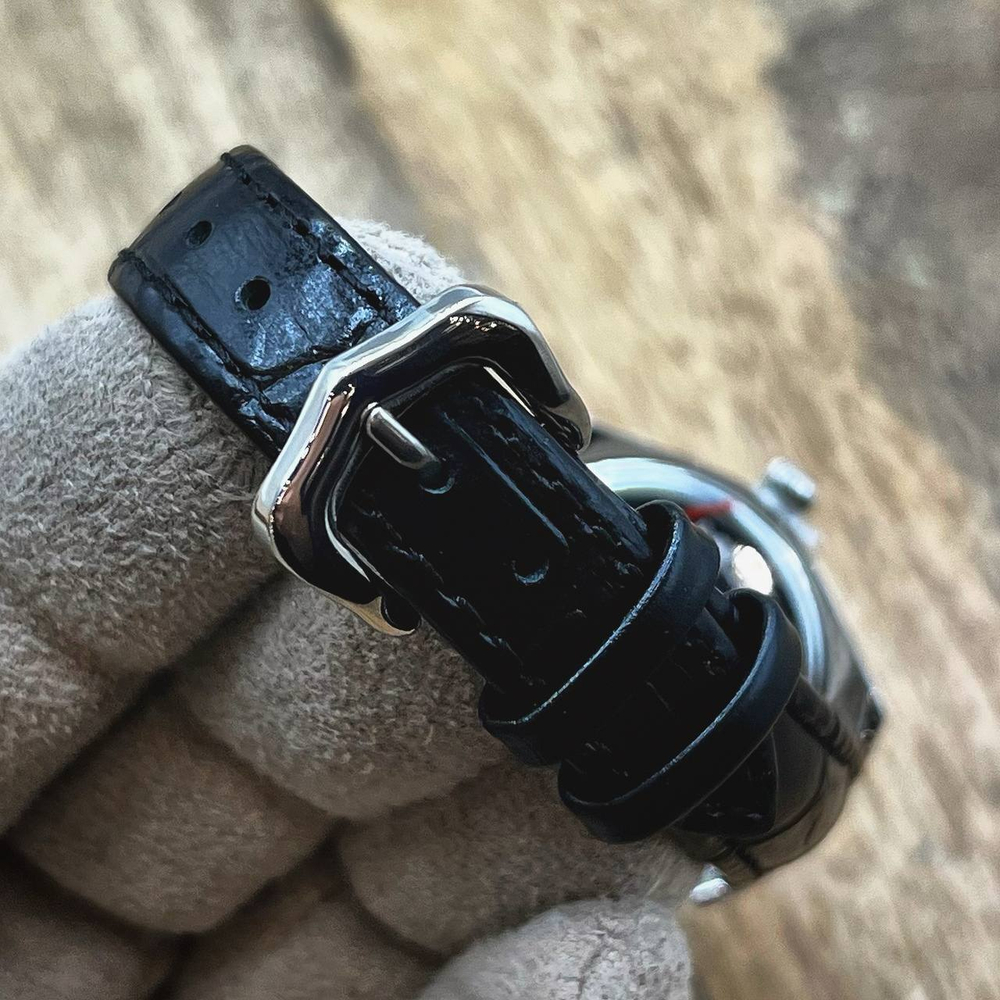 Часы Omega