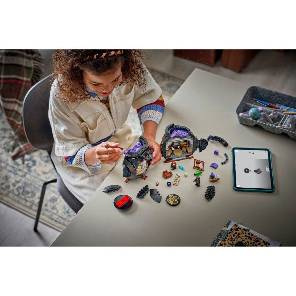 Конструктор LEGO Harry Potter 76464 Котёл: Тайный урок зельеварения — фото 5