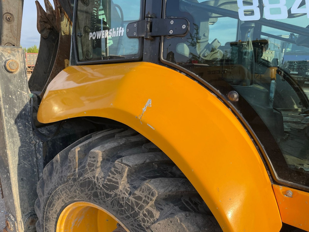 Cukurova 884 Экскаватор-погрузчик 884 (Дизельный, 4,4 л., 101 л.с.)