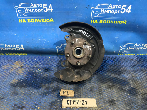 Ступица передняя левая TOYOTA CARINA 1994