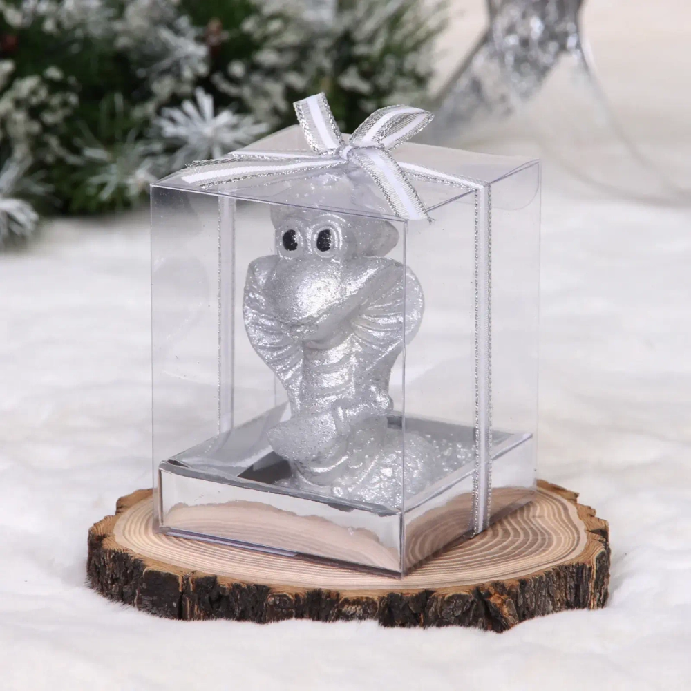 Свеча новогодняя «Загадочная змея» 8*8*10 см, Серебро