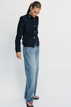 ZARA ПРИТАЛЕННЫЙ БЛЕЙЗЕР С ЗОЛОТИСТЫМИ ПУГОВИЦАМИ, МОРСКОЙ СИНИЙ