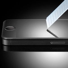 Защитное стекло 2.5D 0,3 мм 9H Premium для iPhone 5, 5s, 5С, SE 2016 (Глянцевое)
