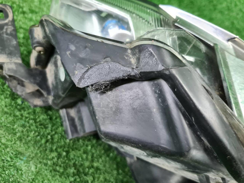 Битая Фара правая Toyota Fortuner II (2015-2020) LED