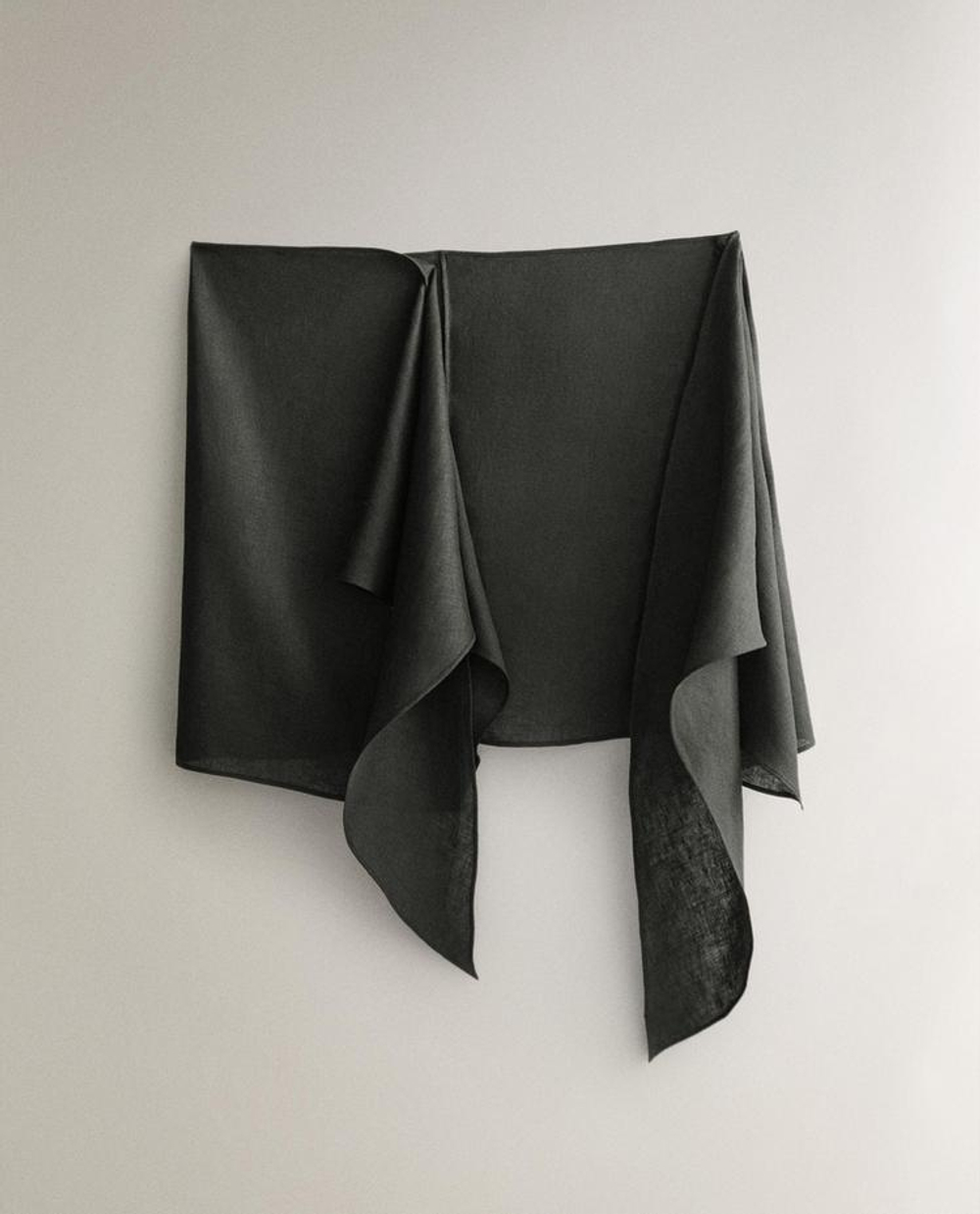 ZARA HOME КОРОТКОЕ ЛЬНЯНОЕ ПАРЕО, СЕРЫЙ