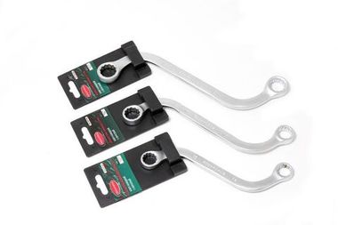 Ключ накидной S-образный 18х19мм, на пластиковом держателе RockForce##Rock FORCE RF-7611819A