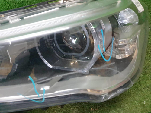 Битая Фара левая BMW X1 F48 (2015-2019) LED