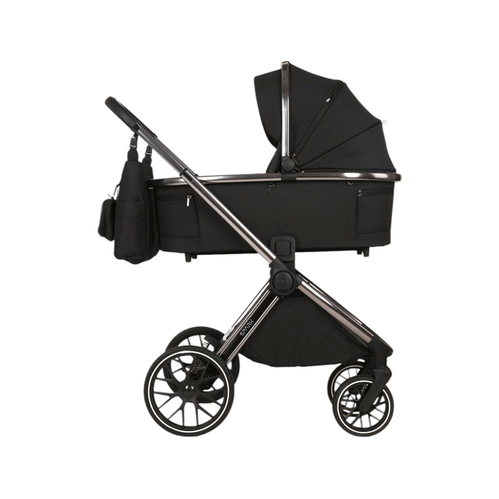 Детская универсальная коляска Adamex Spark SE 2в1 - Carbon Onyx (Черная ткань, хром. рама)