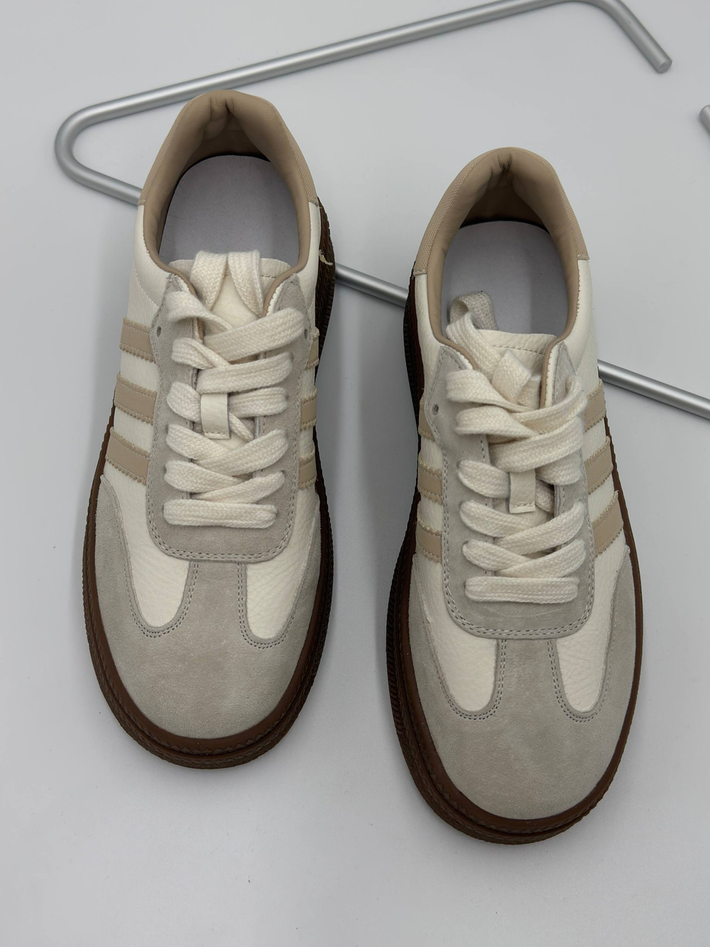 Кроссовки женcкие натуральная кожа арт. 03-3 цвет "бежевый"