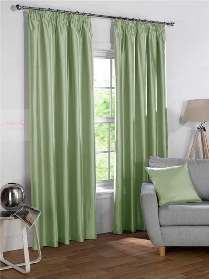 Silky (зеленый). Шторы из люкс-сатена однотонного.