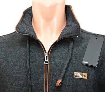 p-p 56-62. Джемпер ZINZOLIN (Турция) на разъемном замке. BATAL