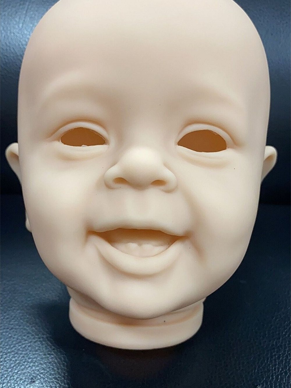 Набор для изготовления силиконовой куклы Реборн 55см (UN047)