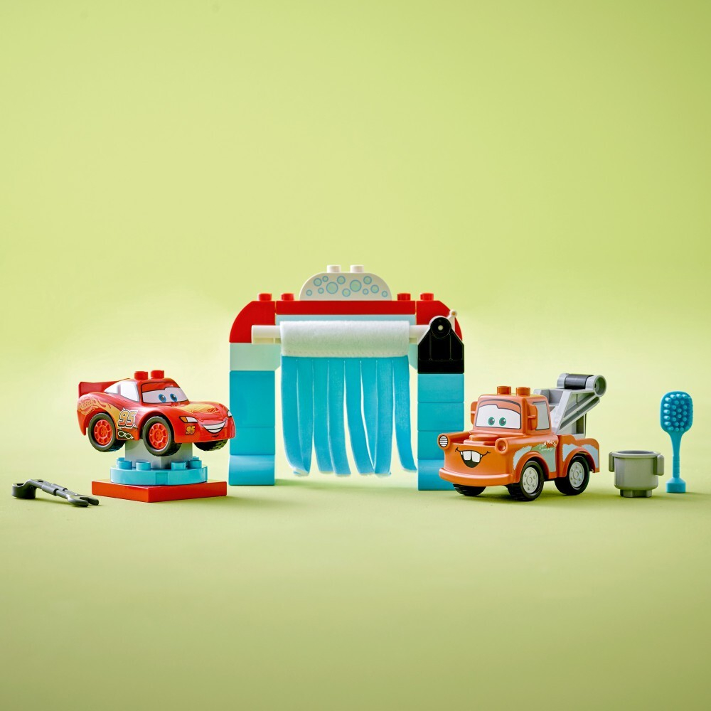 LEGO DUPLO — Молния Маккуин и Мэтр — Автомойка 10996 / артикул   10996  / GTIN 5702017417790