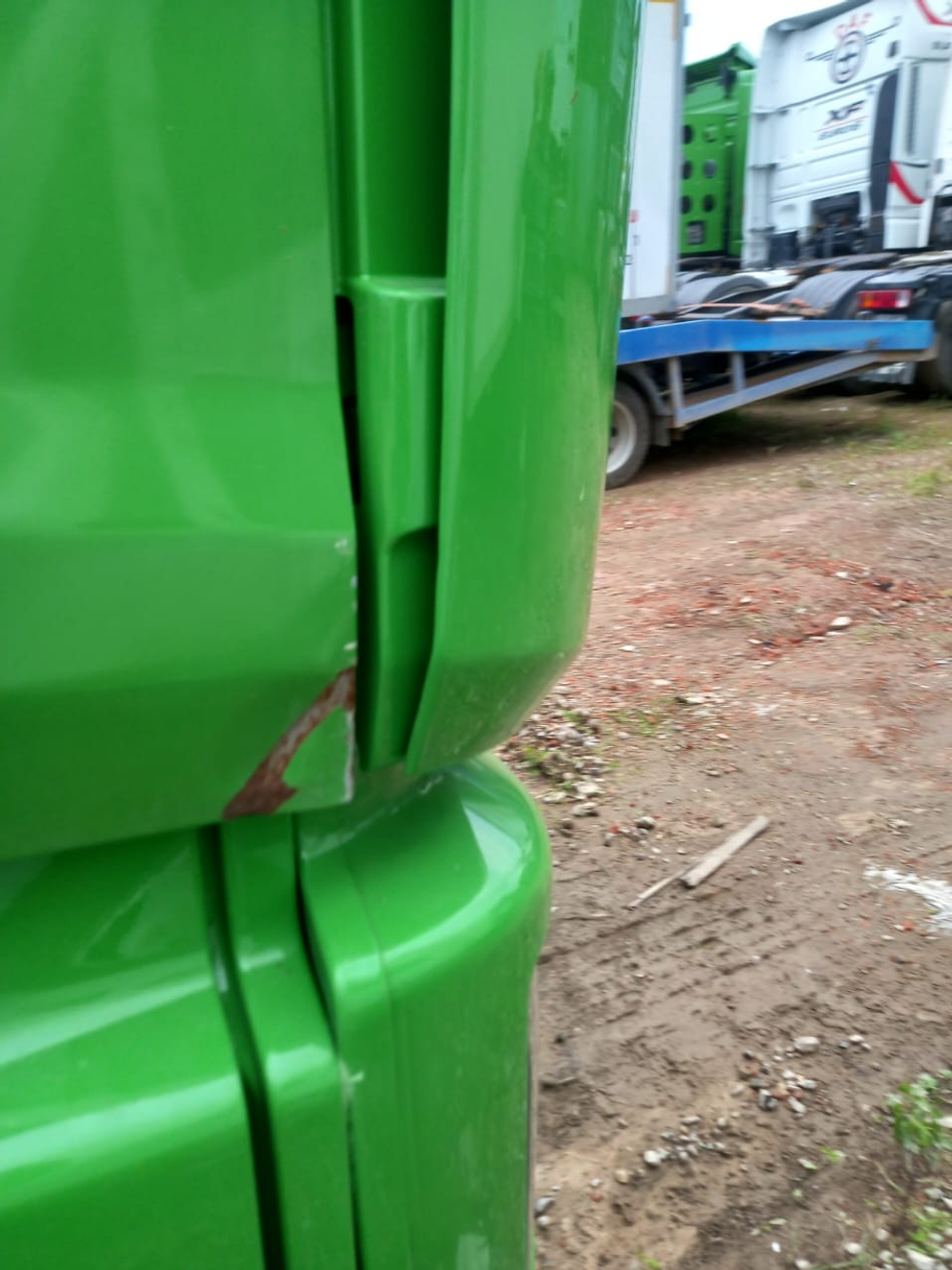 FAW JH6 6x4 Седельный тягач CA4250P25K15T1NE5A80 (Газовый, 12,5 л, 430 л.с., МТ)