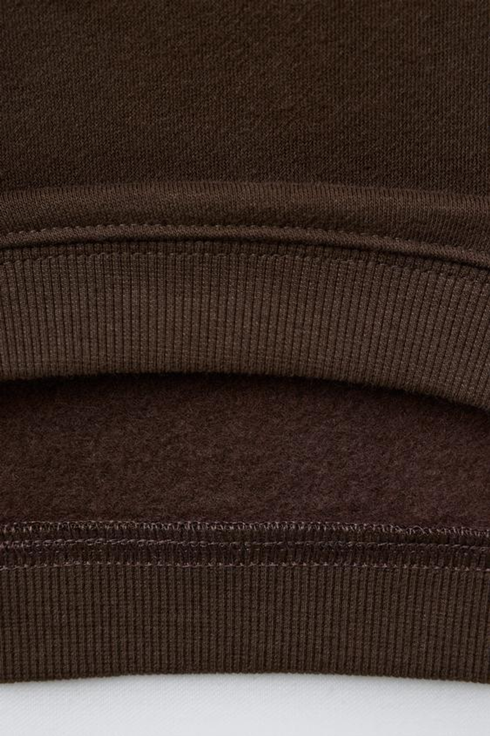 ZARA КОМПЛЕКТ ИЗ ТОЛСТОВКИ И БРЮК-ДЖОГГЕРОВ С ВЫШИВКОЙ В ВИДЕ МЕДВЕДЯ, ТЕМНО-КОРИЧНЕВЫЙ