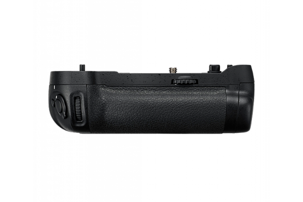 Универсальный батарейный блок Nikon MB-D17 для D500