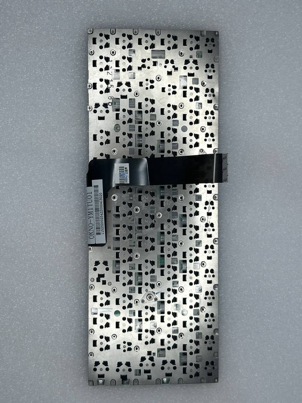 Клавиатура для ноутбука Lenovo U300 раскладка - английская, без подсветки, черная (25200254), оригинал