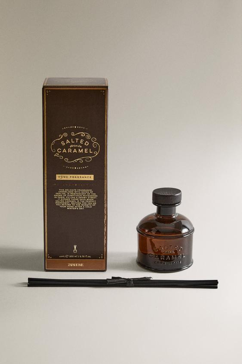 ZARA ДИФФУЗОР С ПАЛОЧКАМИ «СОЛЁНАЯ КАРАМЕЛЬ» (200 мл)