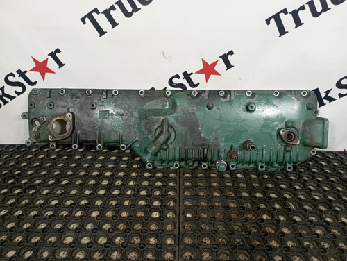 Крышка масляного радиатора