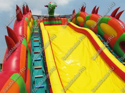 Коммерческий надувной батут-горка "Огненный дракон" 15*7*11 м