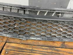 Решетка переднего бампера Mercedes A (W177) 18-нв Б/У Оригинал A1778859100