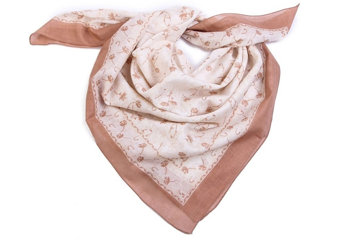 Платок материал Хлопок 100% "Цветы" цвет бежевый светло-коричневый 90x90 см.