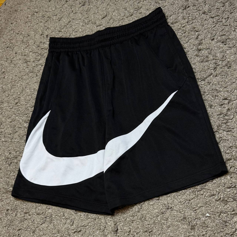 Шорты Nike