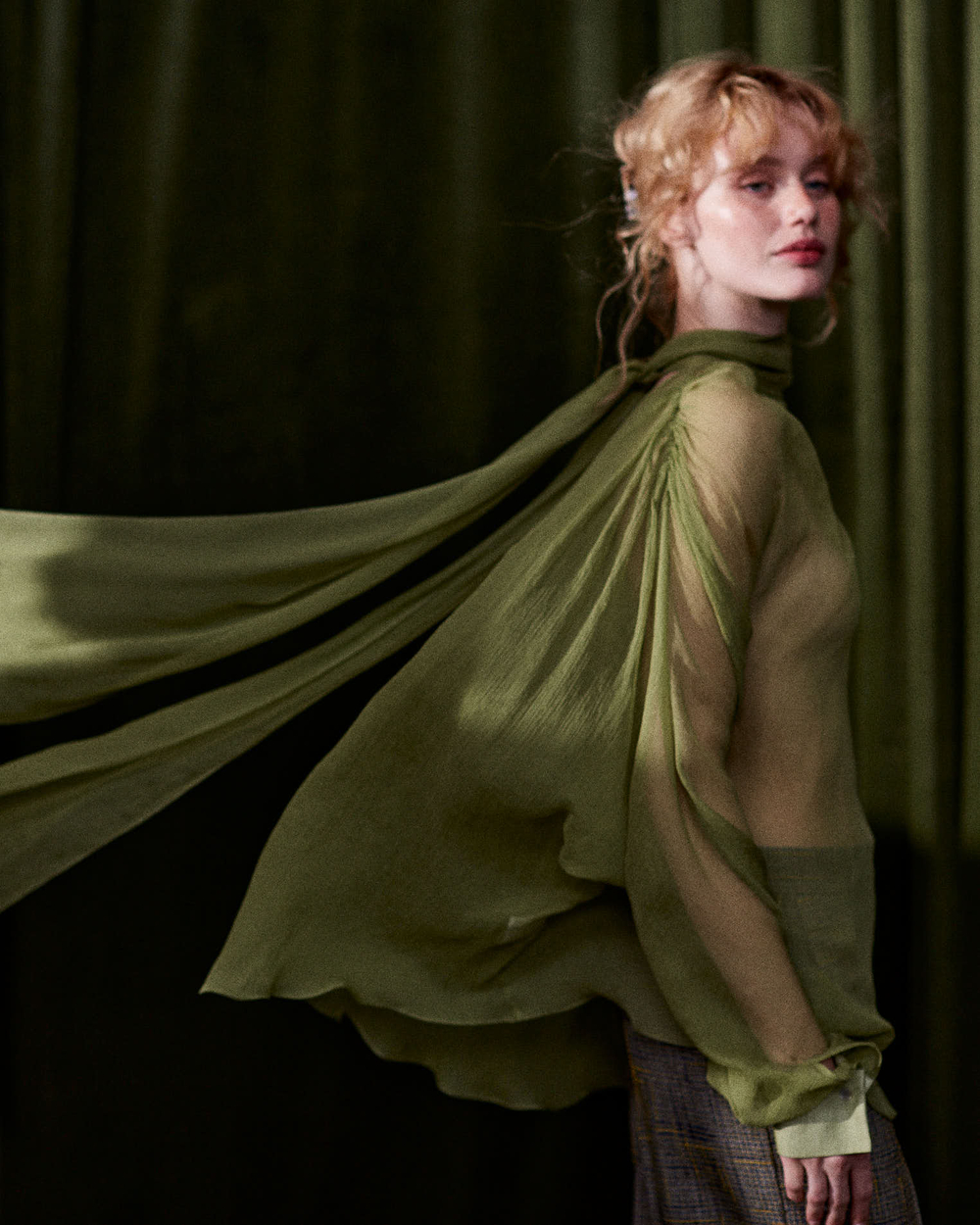 Блуза из шелка киви