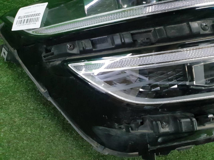 Фара правая Genesis GV70 (2020-н.в.) LED