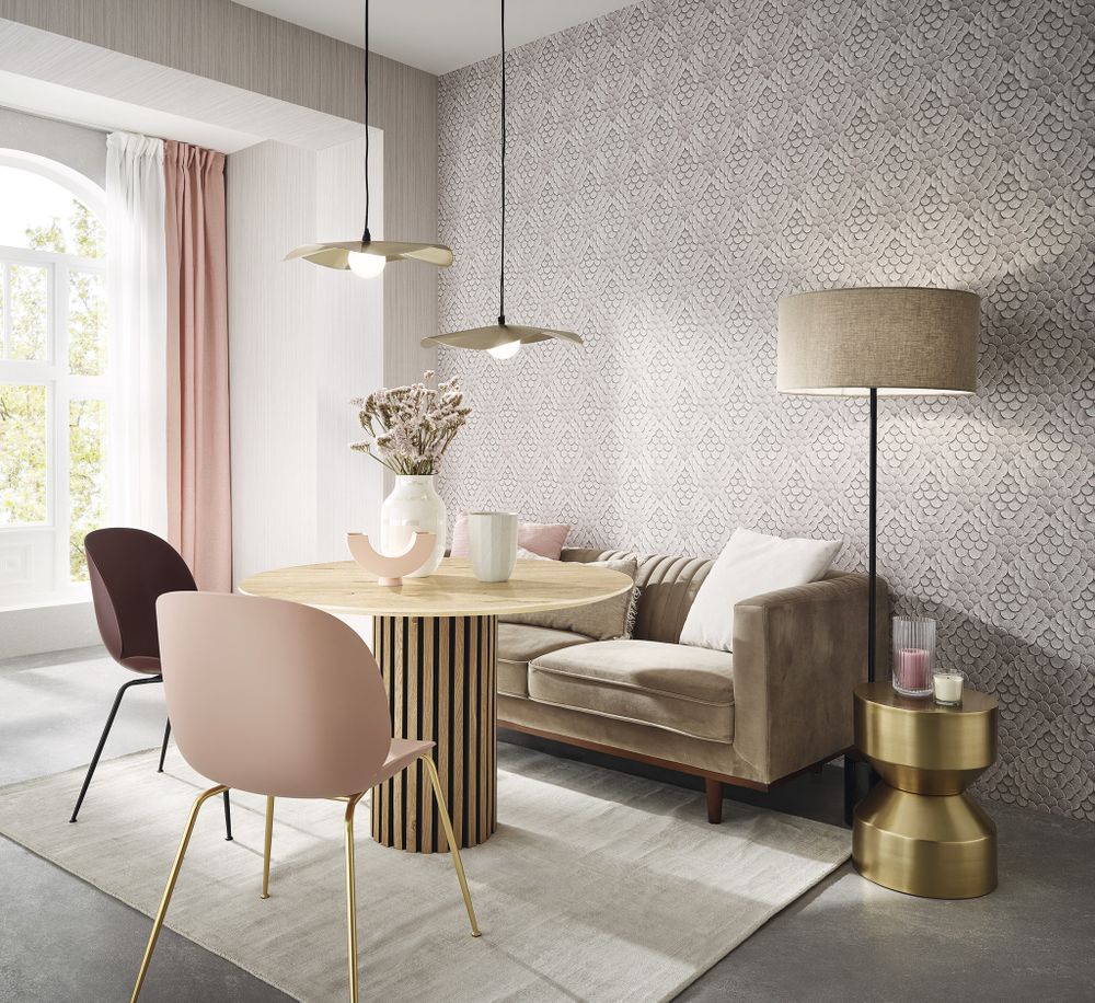 Papis Loveday Fashion Icon