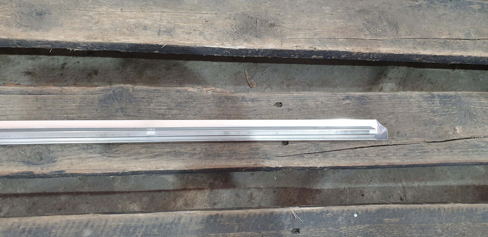 Накладка стекла заднего правого Mercedes GLC (X253) 15-нв Б/У Оригинал A2536700222