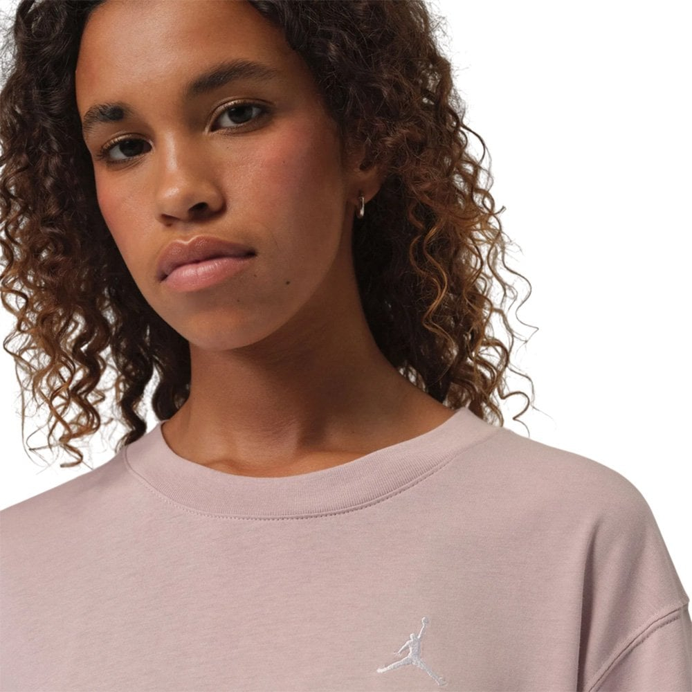 Баскетбольная женская футболка Jordan Essentials