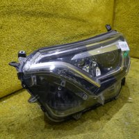 Фара левая Toyota Rav 4 CA40 (2015-2019) LED