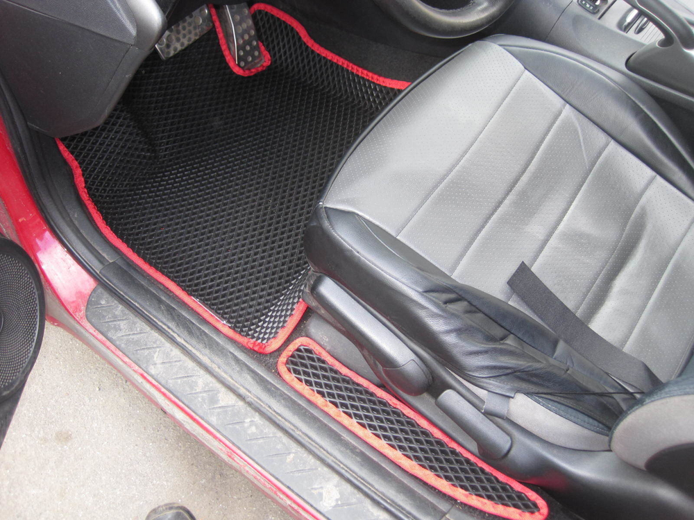 Автоковрики для HONDA CIVIC 8, хэтчбэк, 5D (2005-2011)