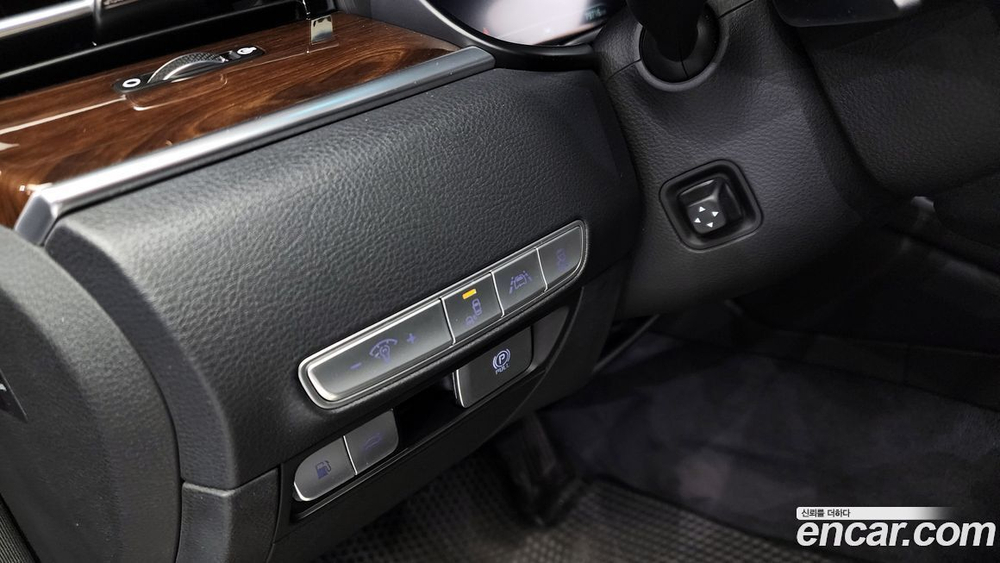 Kia The K9 (Quoris/K900) 3.8 GDI AWD (09.2019)