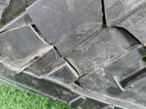 Битая Фара левая Москвич 3 (2022-н.в.) галоген