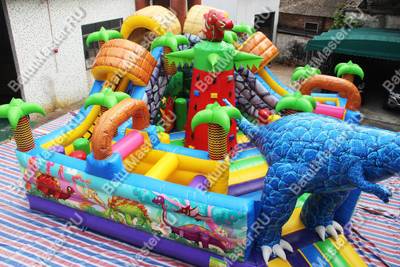 Надувной батут "В гостях у динозавра" 7*7*6м