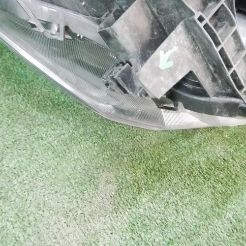 Фара левая Toyota Rav 4 CA40 (2015-2019) LED