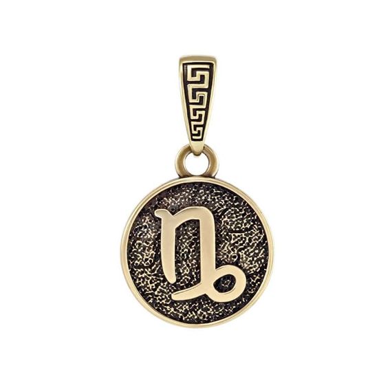 Купите подвеску из бронзы Дева, фото на белом фоне