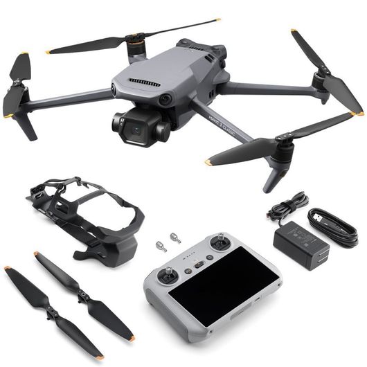 Квадрокоптер DJI Mavic 3 Classic RC, пульт с экраном