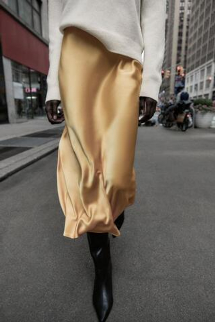 ZARA АТЛАСНАЯ ЮБКА МИДИ, ЖЕЛТЫЙ