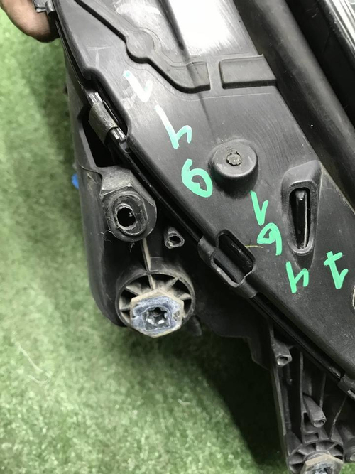 Битая Фара левая Mercedes GLS x166 (2015-2019) LED